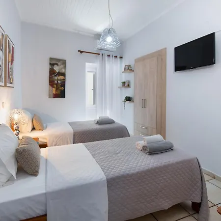דירה Paxos Center *